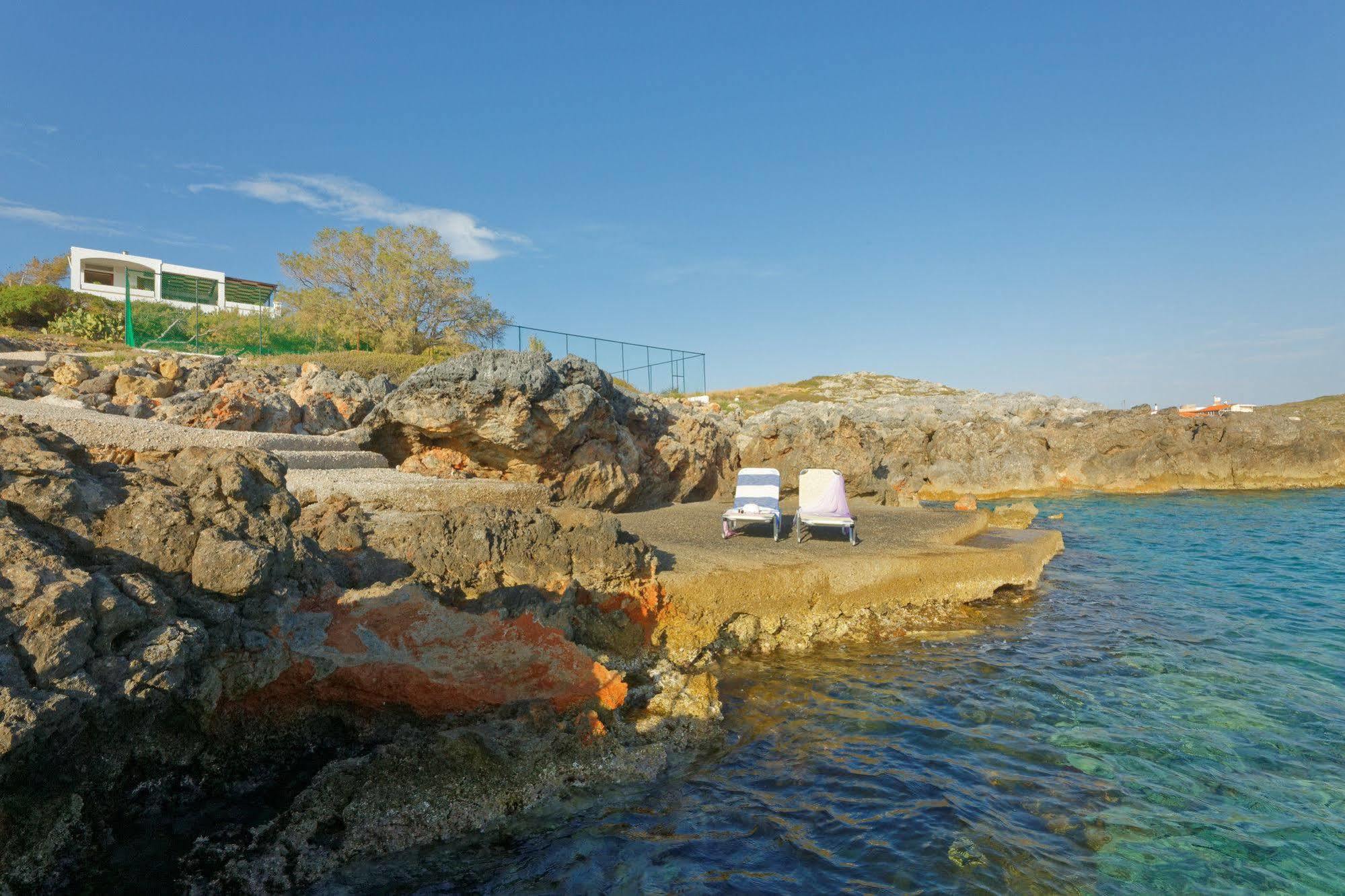Alianthos Ξενοδοχείο με διαμερίσματα
